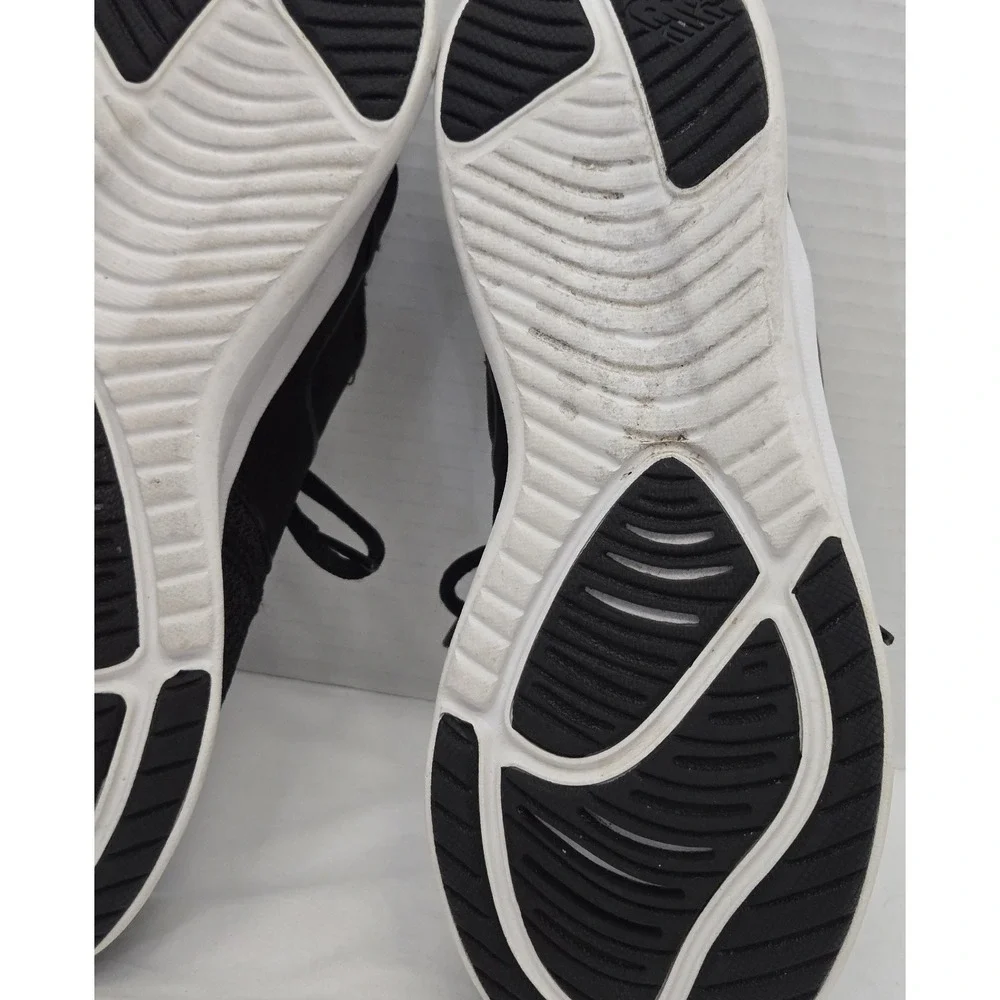New Balance FuelCore Nergize Womens Size 8 Black White Running Shoes Sneakers